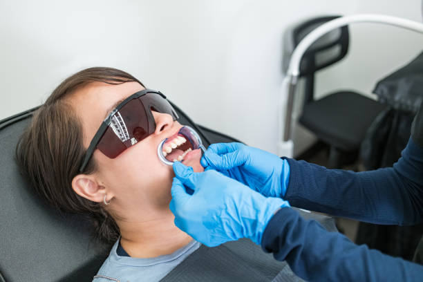 Best Emergency Tooth Extraction  in Oakwood Hls, IL