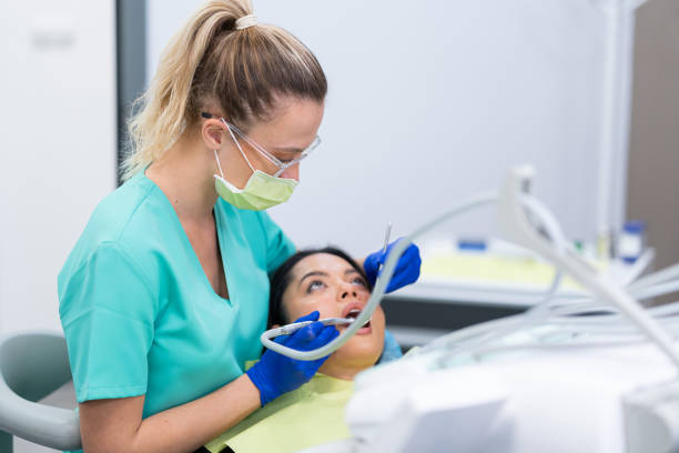 Best Urgent Tooth Repair  in Oakwood Hls, IL